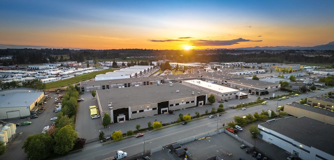 100 - 2195 Queen St, Abbotsford, BC