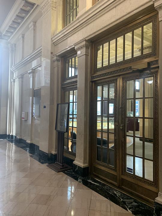 Main Floor - 191 Lombard Ave, Winnipeg, MB