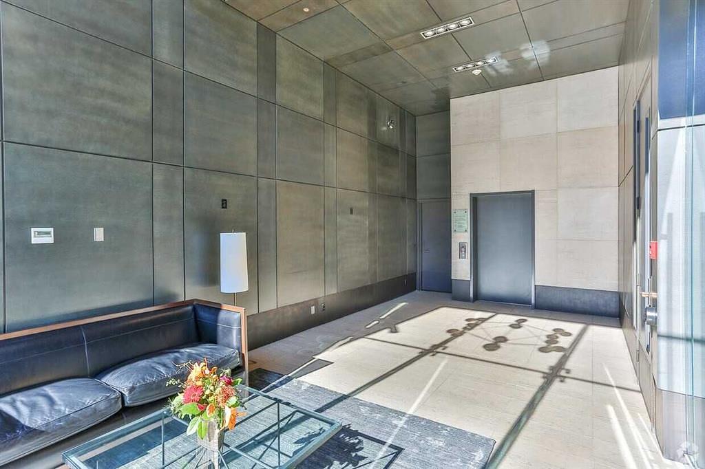 400 - 2207 4 Street Southwest, Calgary, AB
