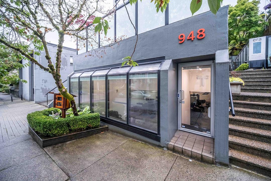 948 West 7th Avenue, Vancouver, BC