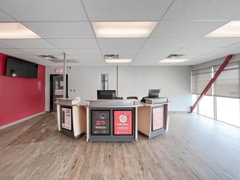 650 Sunrise Road, Peace River, AB