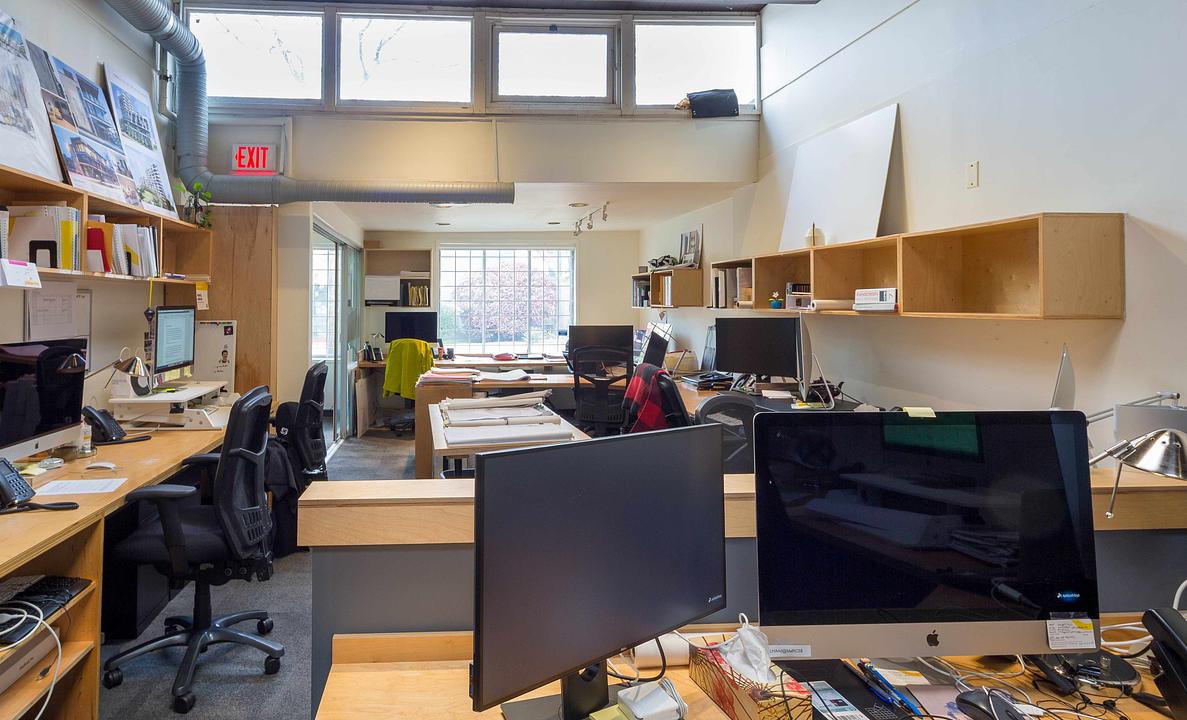 1684 West 2nd Avenue, Vancouver, BC