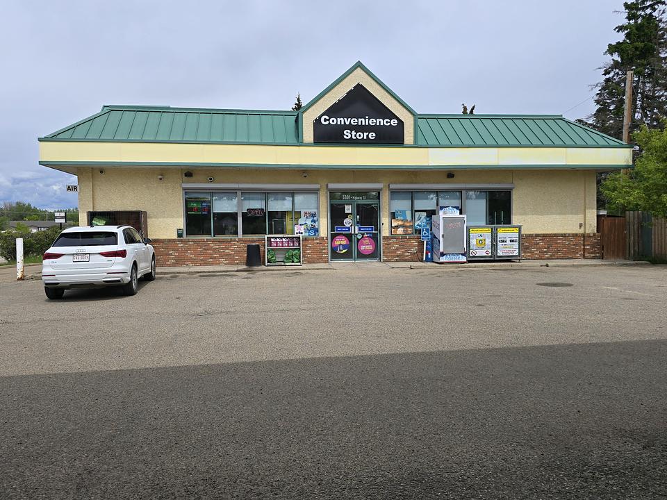 5301 Alberta 2A, Ponoka, AB