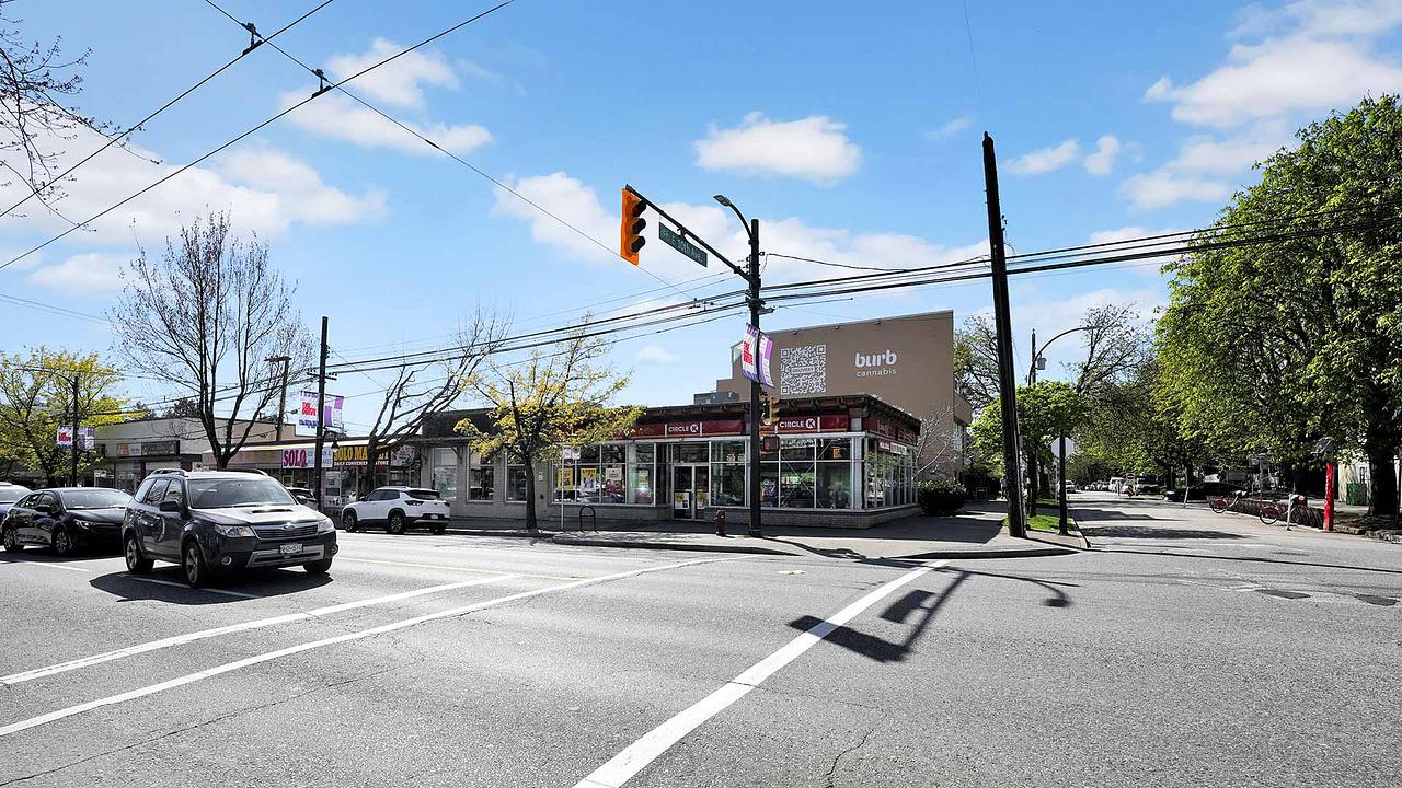 Circle K - 2601 Commercial Drive, Vancouver, BC