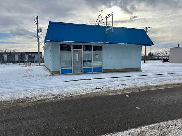 119 1st Avenue East, Brooks, AB