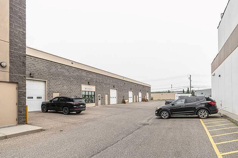 10820 24 Street Southeast, Calgary, AB