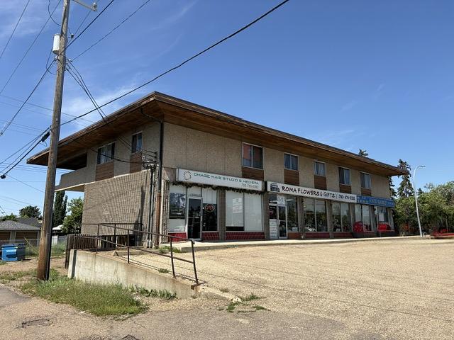 8207 137 Avenue NorthWest, Edmonton, AB