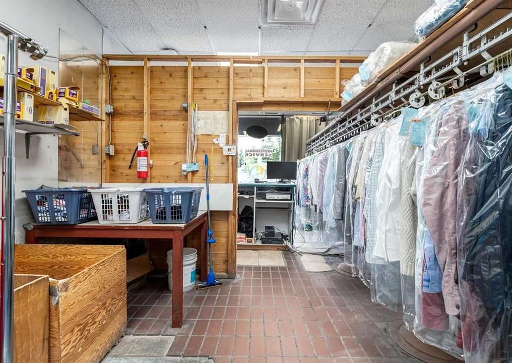 116 - 5403 Crowchild Trail Northwest, Calgary, AB