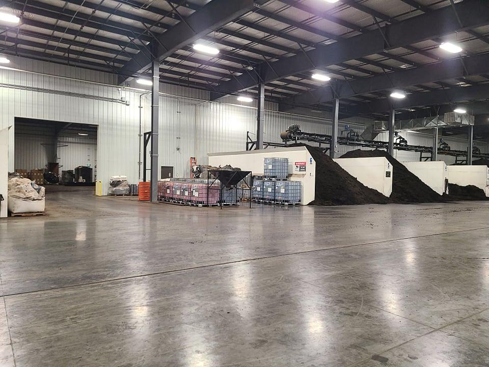 904 9 Avenue, Nisku, AB