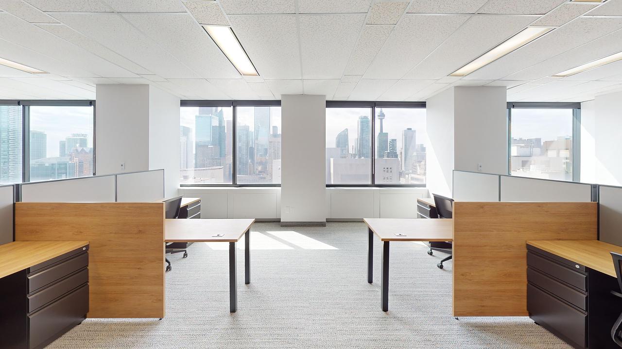 2605 - 180 Dundas Street West, Toronto, ON