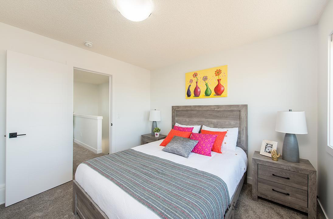 2702 Maple Way Northwest, Edmonton, AB