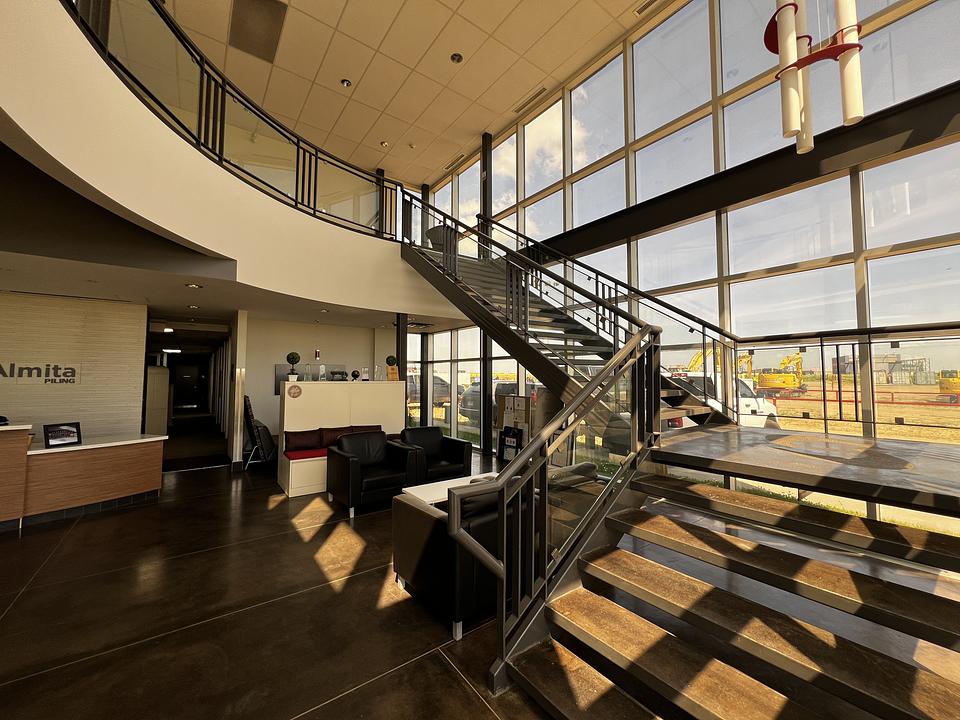 Main - 430077 Range Road 261, Ponoka, AB