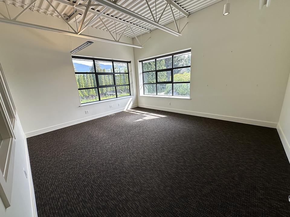 101 - 1305 Welch Street, North Vancouver, BC