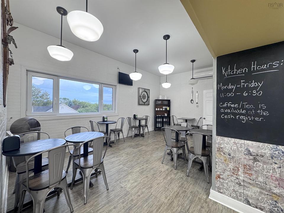 37867 Cabot Trail, Ingonish Beach, NS