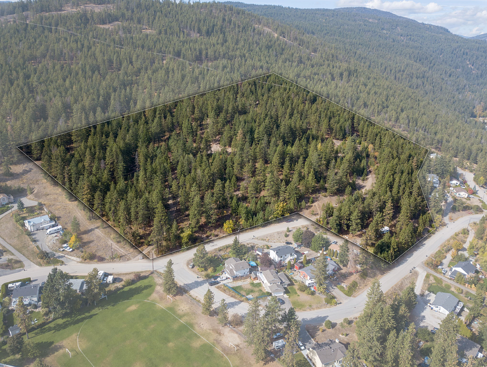 Canary Drive, West Kelowna, BC