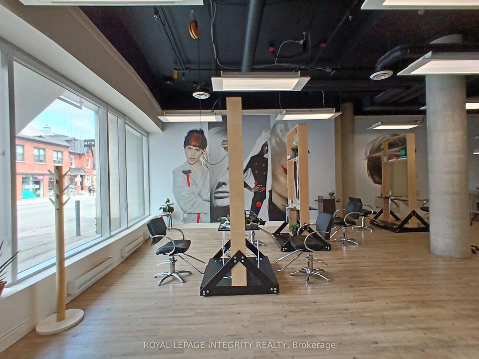 100 - 100 Murray Street, Ottawa, ON