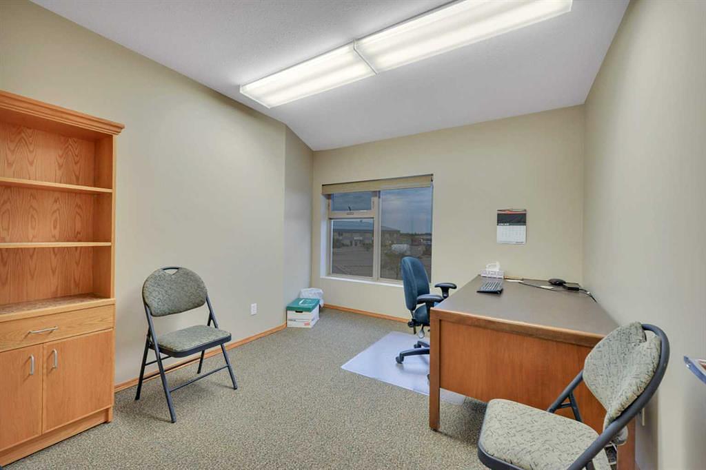 7 - 7471 Edgar Industrial Bend, Red Deer, AB