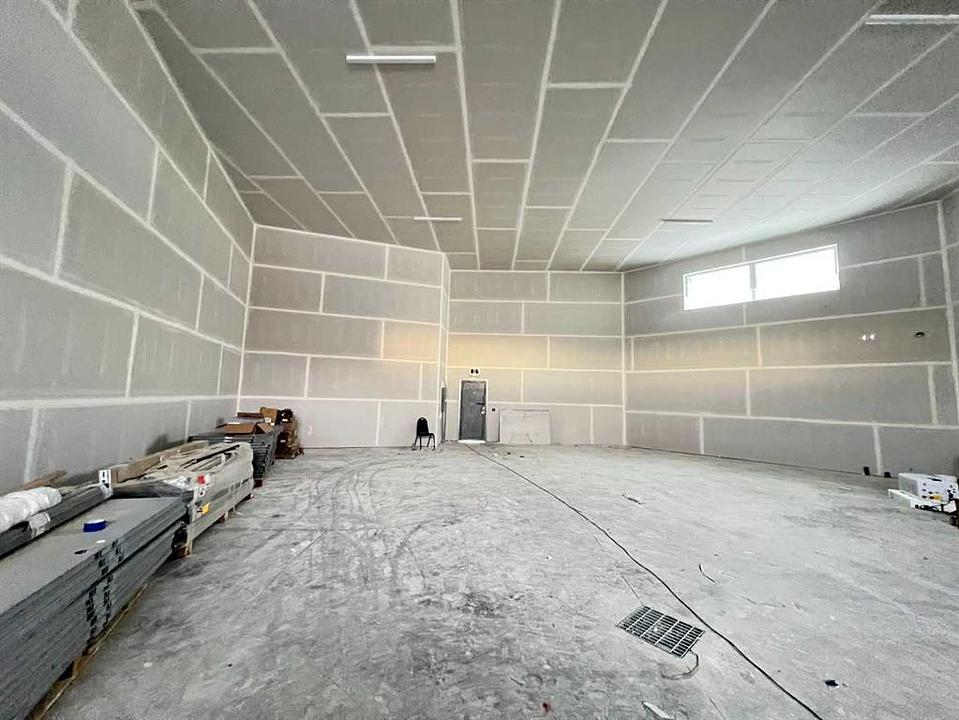 3 - 30 Thevenaz Ind. Trail, Sylvan Lake, AB