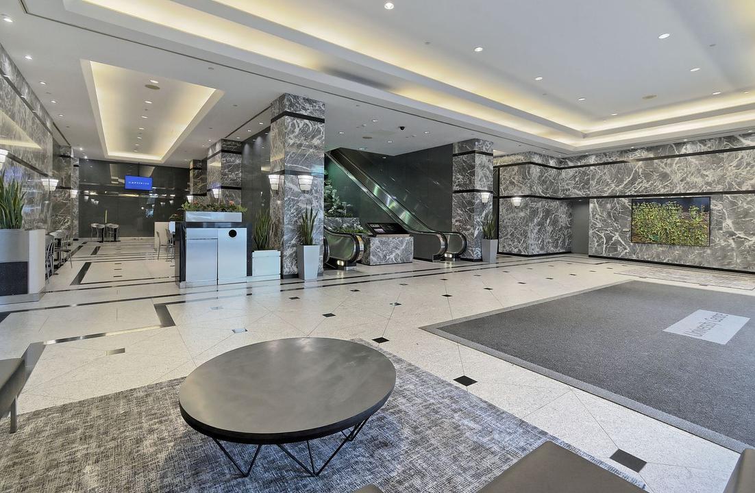 Suite 401 - 375 University Avenue, Toronto, ON