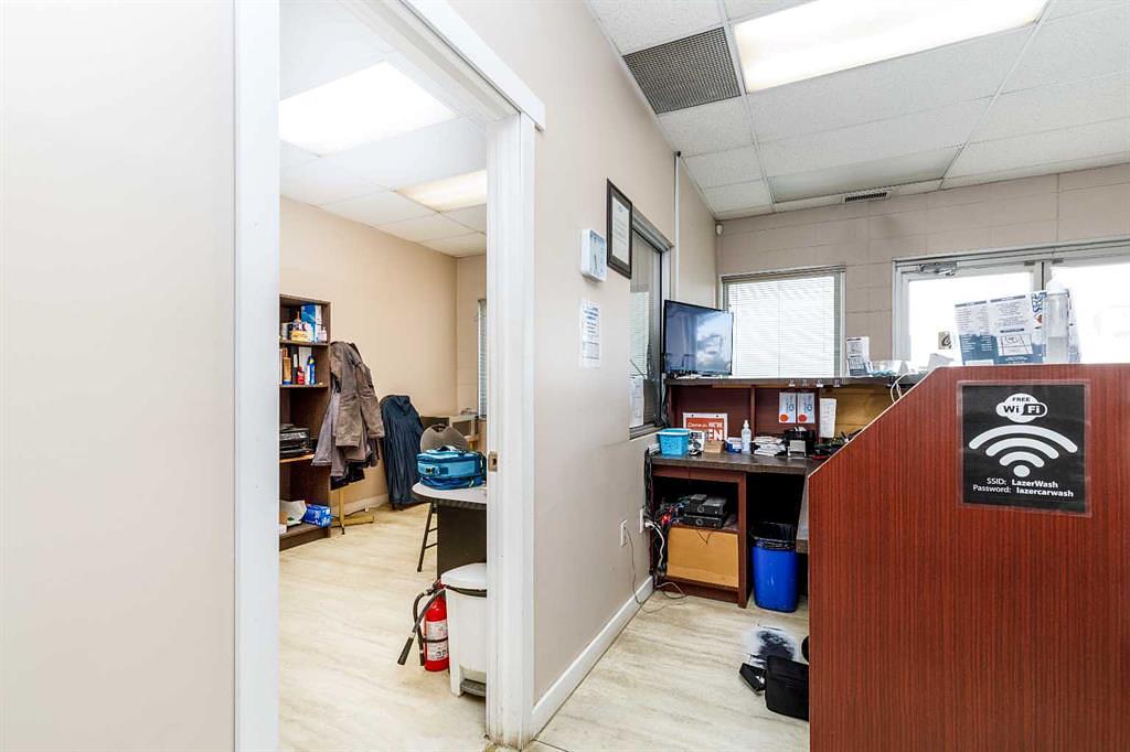 6104 67A Street, Red Deer, AB