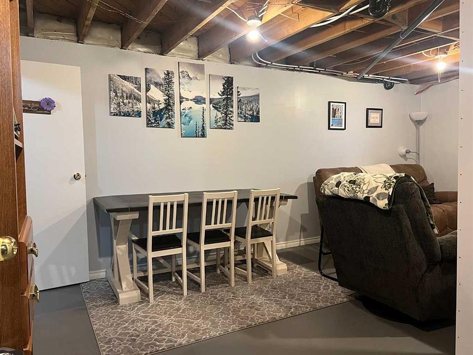 5614 2 Avenue, Edson, AB
