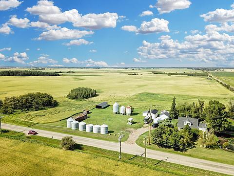20506 Township Road 560, Strathcona County, AB