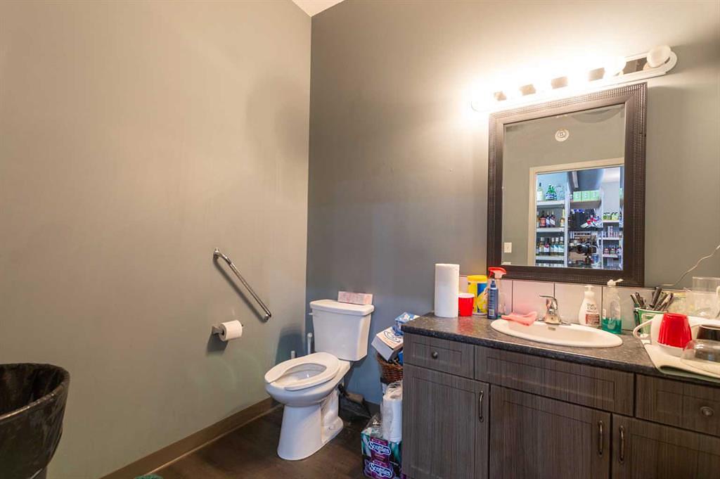 5922 50 Avenue, Stettler, AB