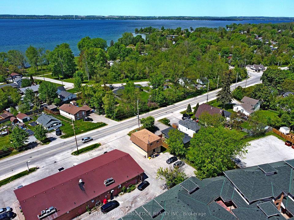 21 Metro Road South, Georgina, ON