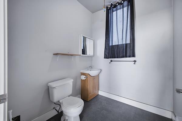 39325 Range Road 273, Bentley, AB