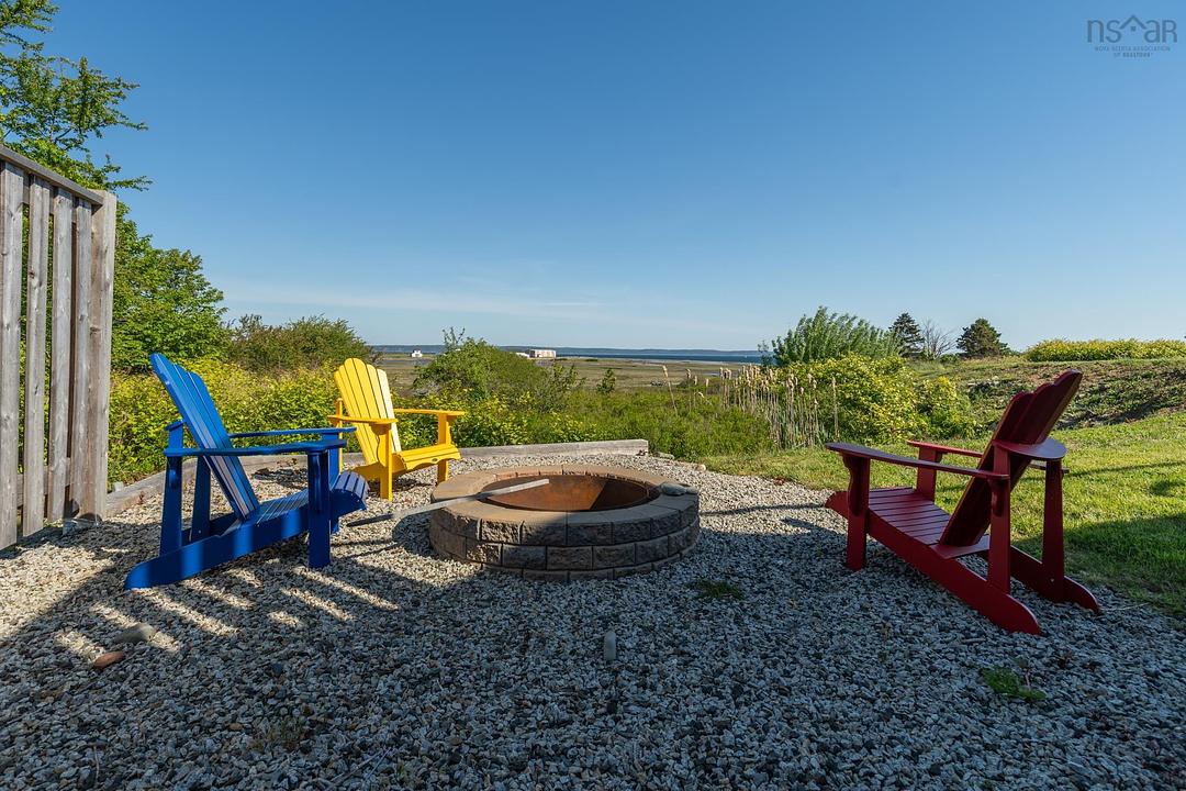 1861 Highway 1, Church Point, NS