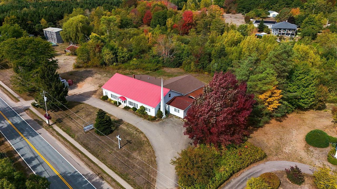 10443 Nova Scotia Trunk 1, Lawrencetown, NS