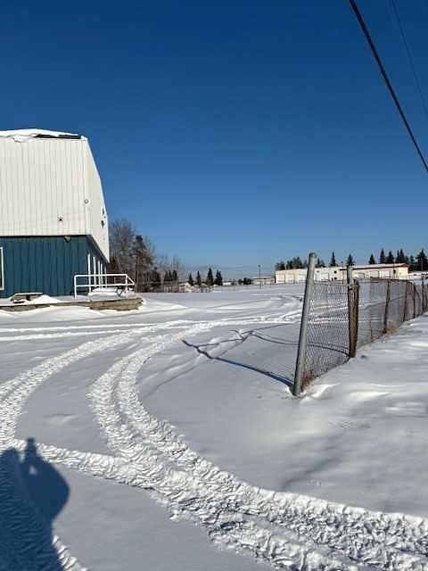 1 and 2 - 3911 37 Avenue, Whitecourt, AB