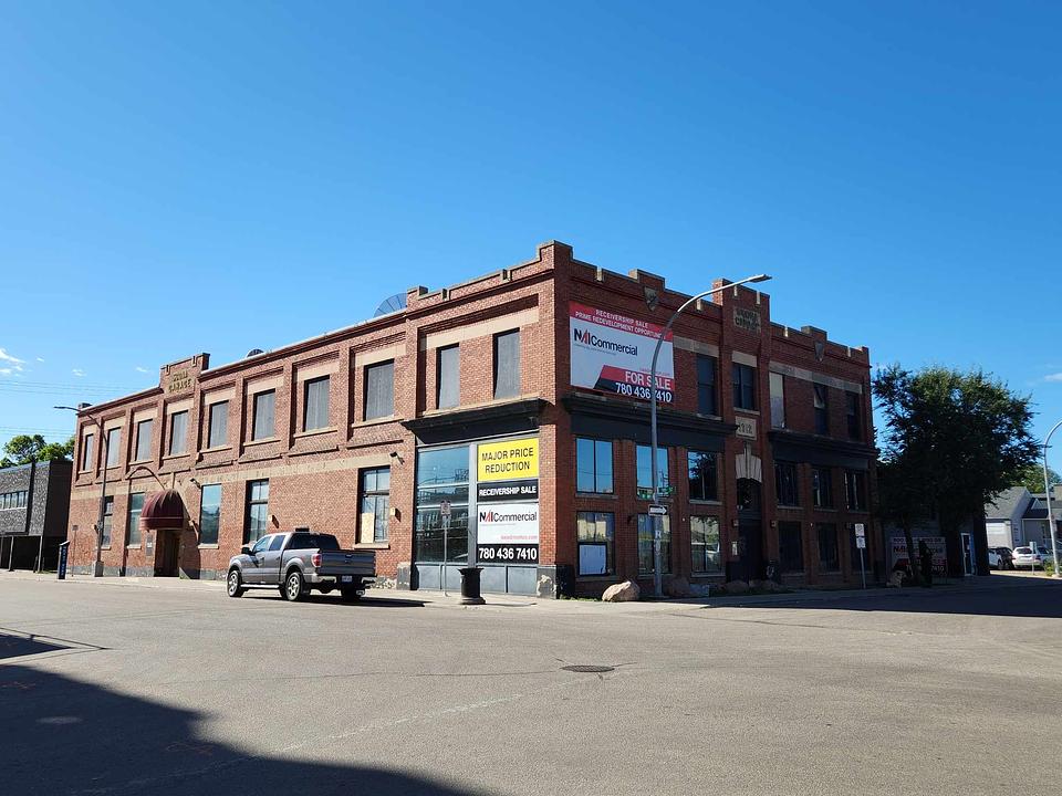 8020 105 Street Northwest, Edmonton, AB