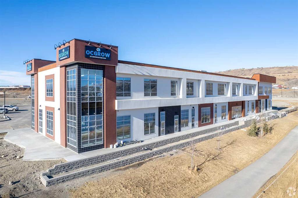 4121 - 422 Greystone Boulevard, Cochrane, AB