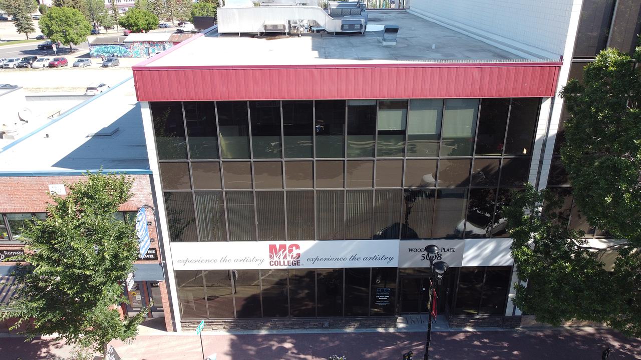 300 - 5008 50 Street, Red Deer, AB