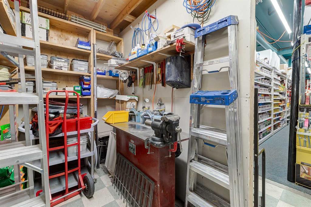 330 - 8338 18 Street Southeast, Calgary, AB