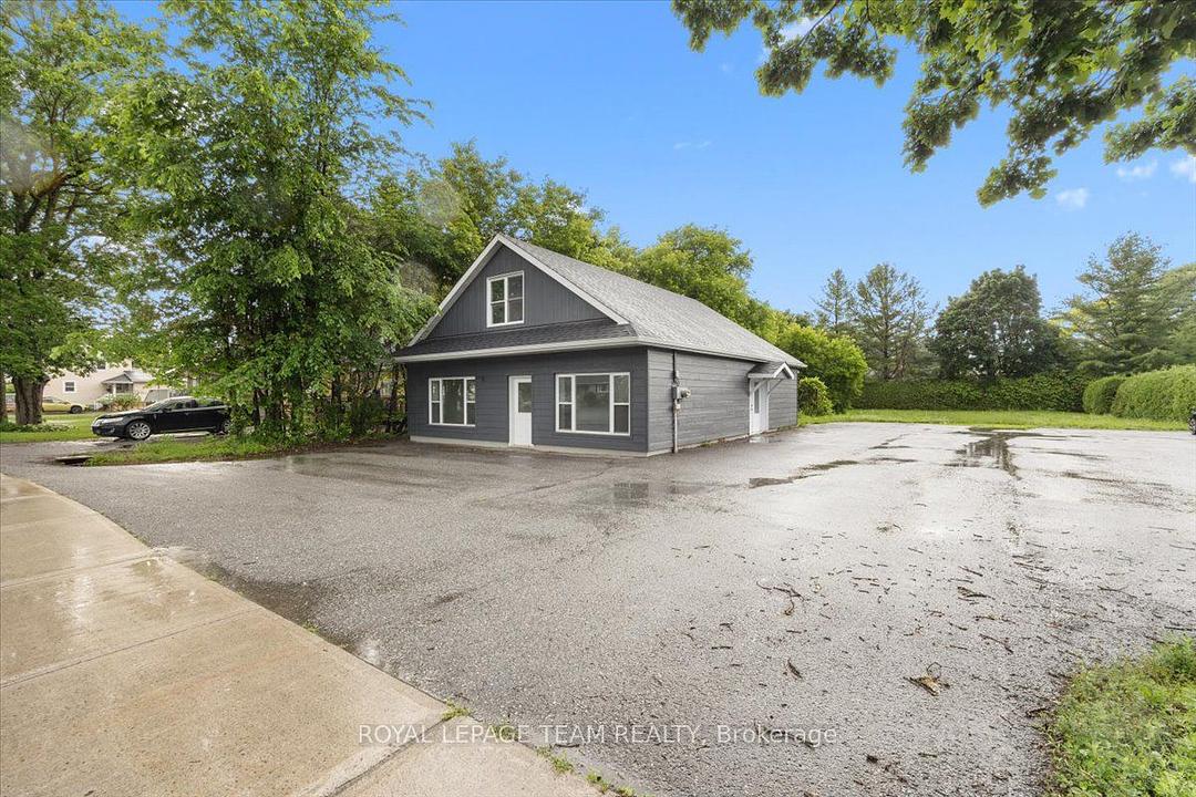 5967 Perth Street, Ottawa, ON