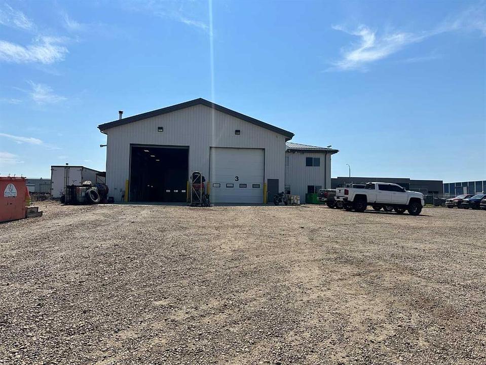 9020 150 Avenue, Grande Prairie, AB