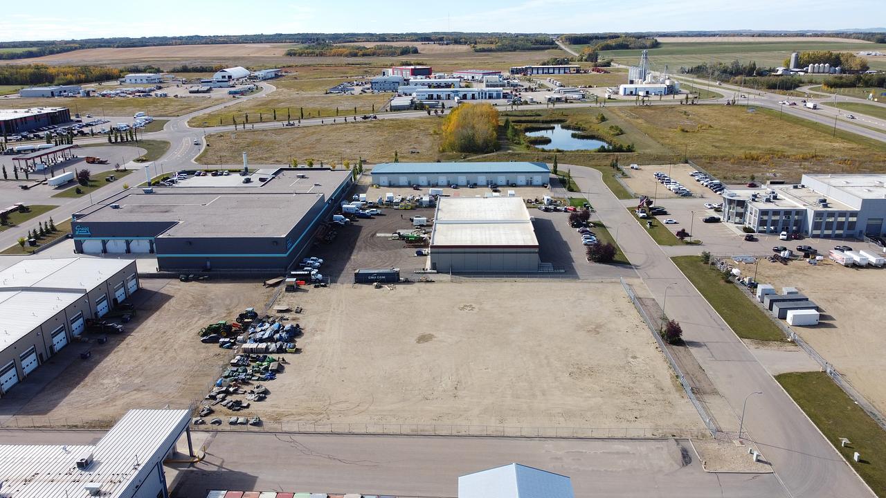 70 Queensgate Crescent, Blackfalds, AB