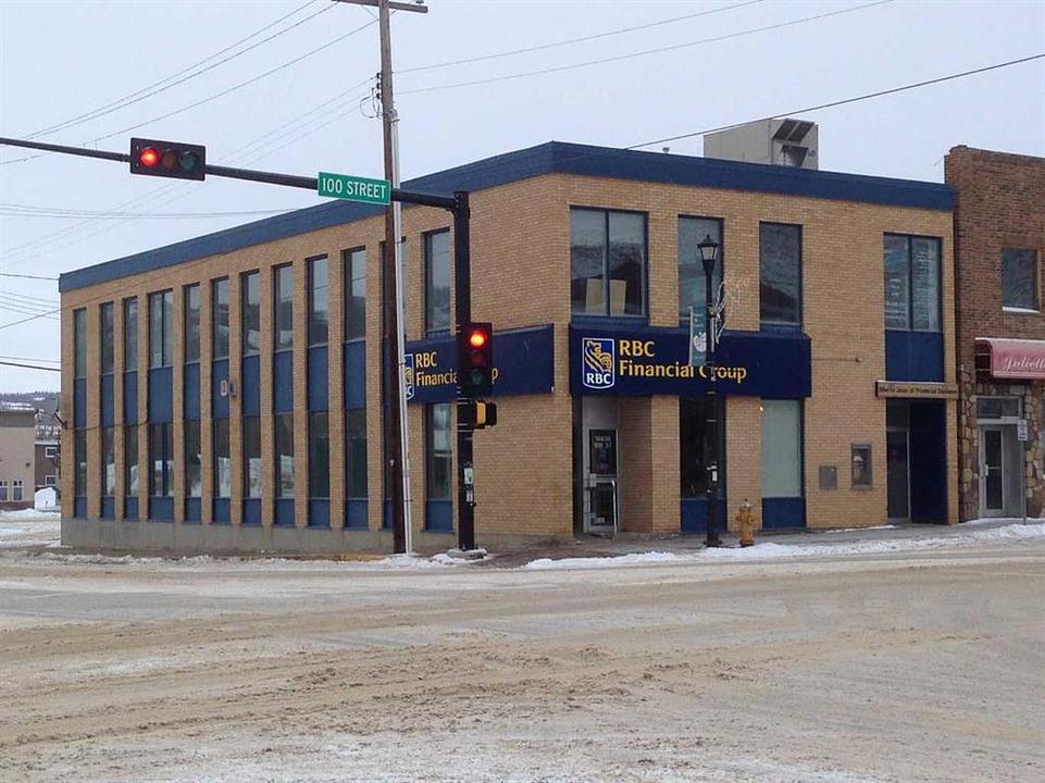 10036 100 Street, Peace River, AB