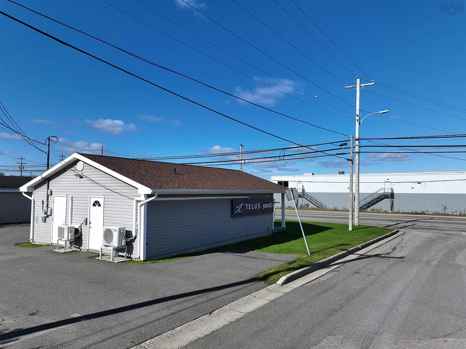 678 Grand Lake Road, Sydney, NS