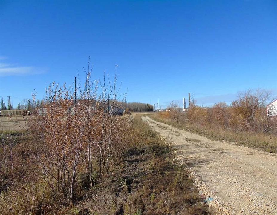 West Mitsue Ind Road, Slave Lake, AB
