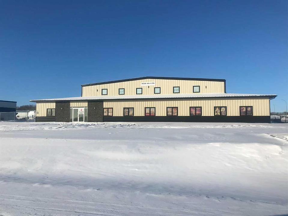 18 Burnt Valley Avenue, Blackfalds, AB