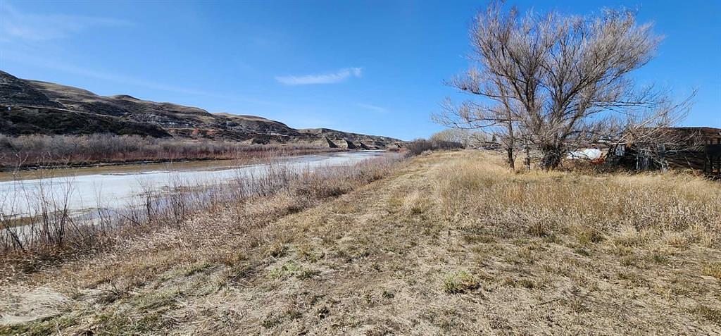 5235 Alberta 10, Drumheller, AB