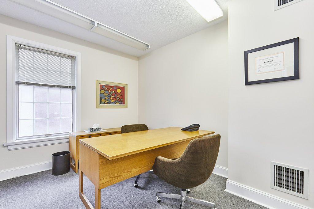 215 Simcoe Street North, Oshawa, ON