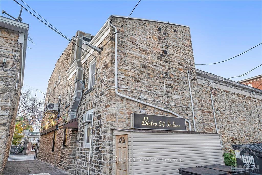 54 Foster Street, Perth, ON