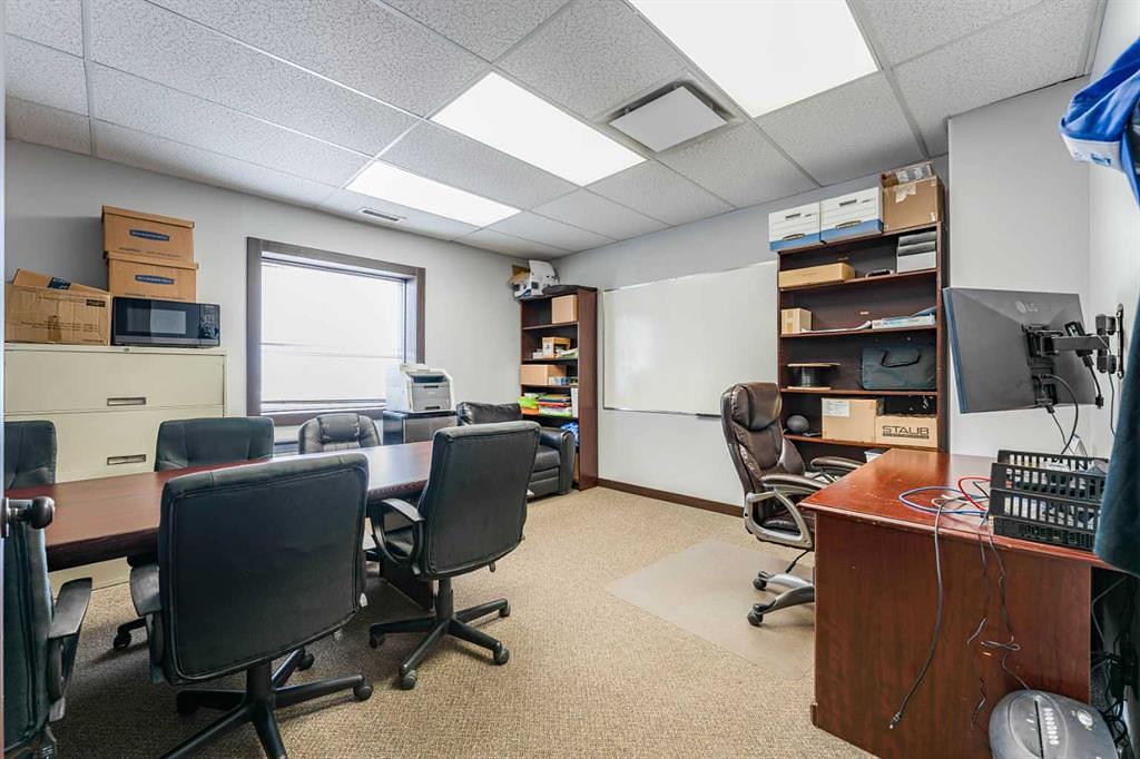 10 - 235105 Wrangler Drive, Rocky View County, AB