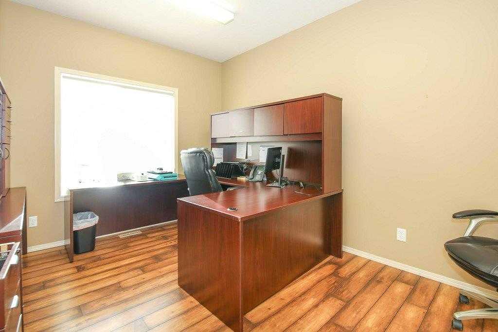 49A Avenue, Bentley, AB
