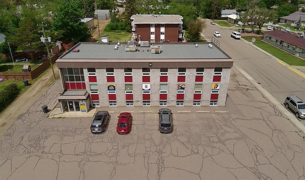 601 7 Street East, Drumheller, AB