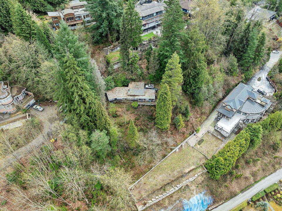 7235 - 7356 Bayview Drive, Burnaby, BC